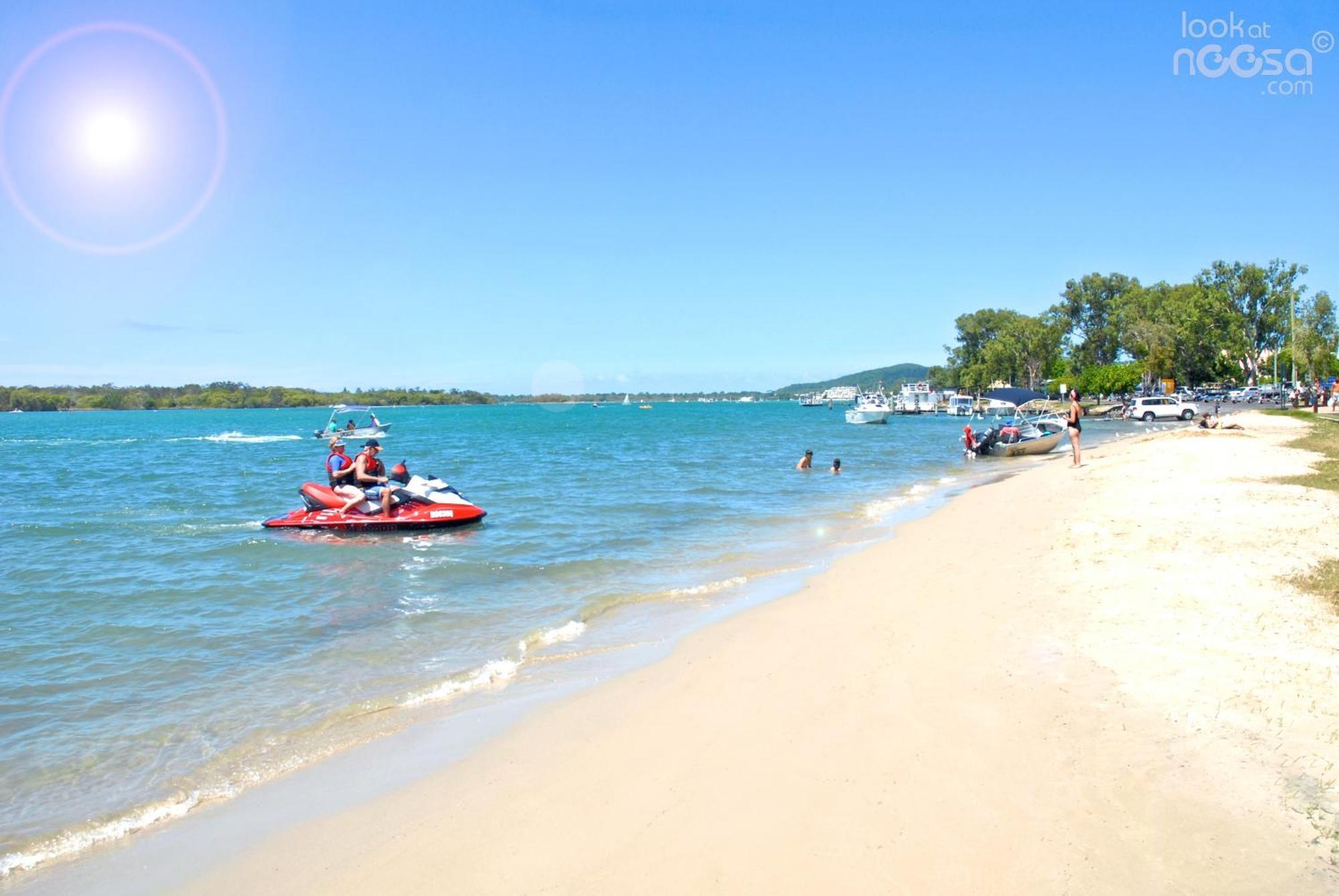 Noosa Village River Resort Noosaville Buitenkant foto
